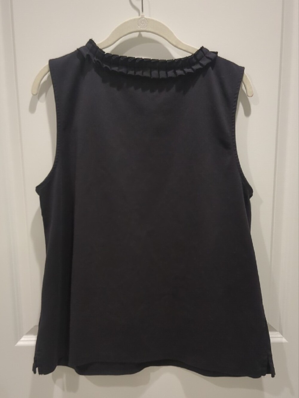 Talbots Black Sleeveless Ruffle-Neck Shell Top - Picture 4 of 4